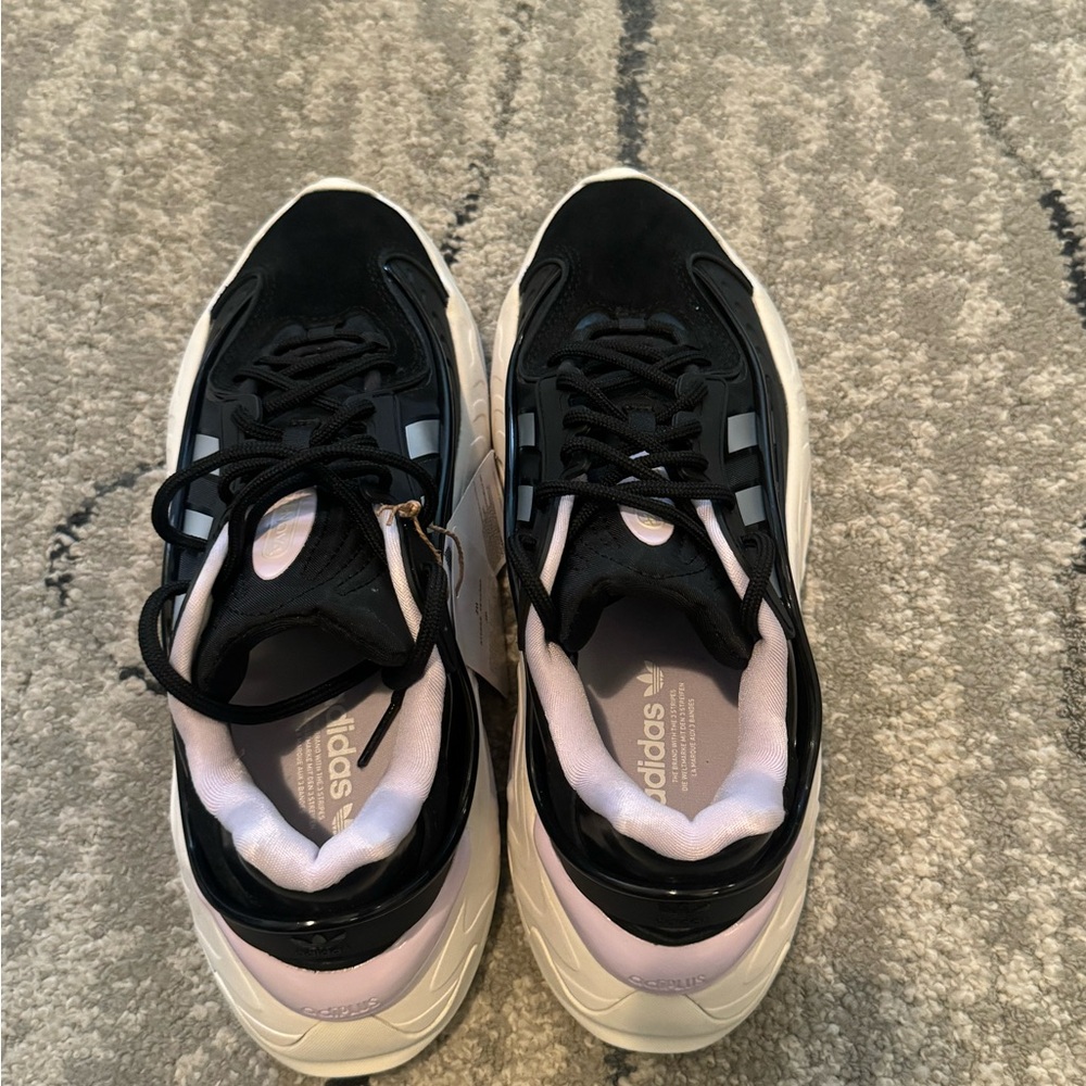 Adidas women’s Oznova - Picture 6 of 11